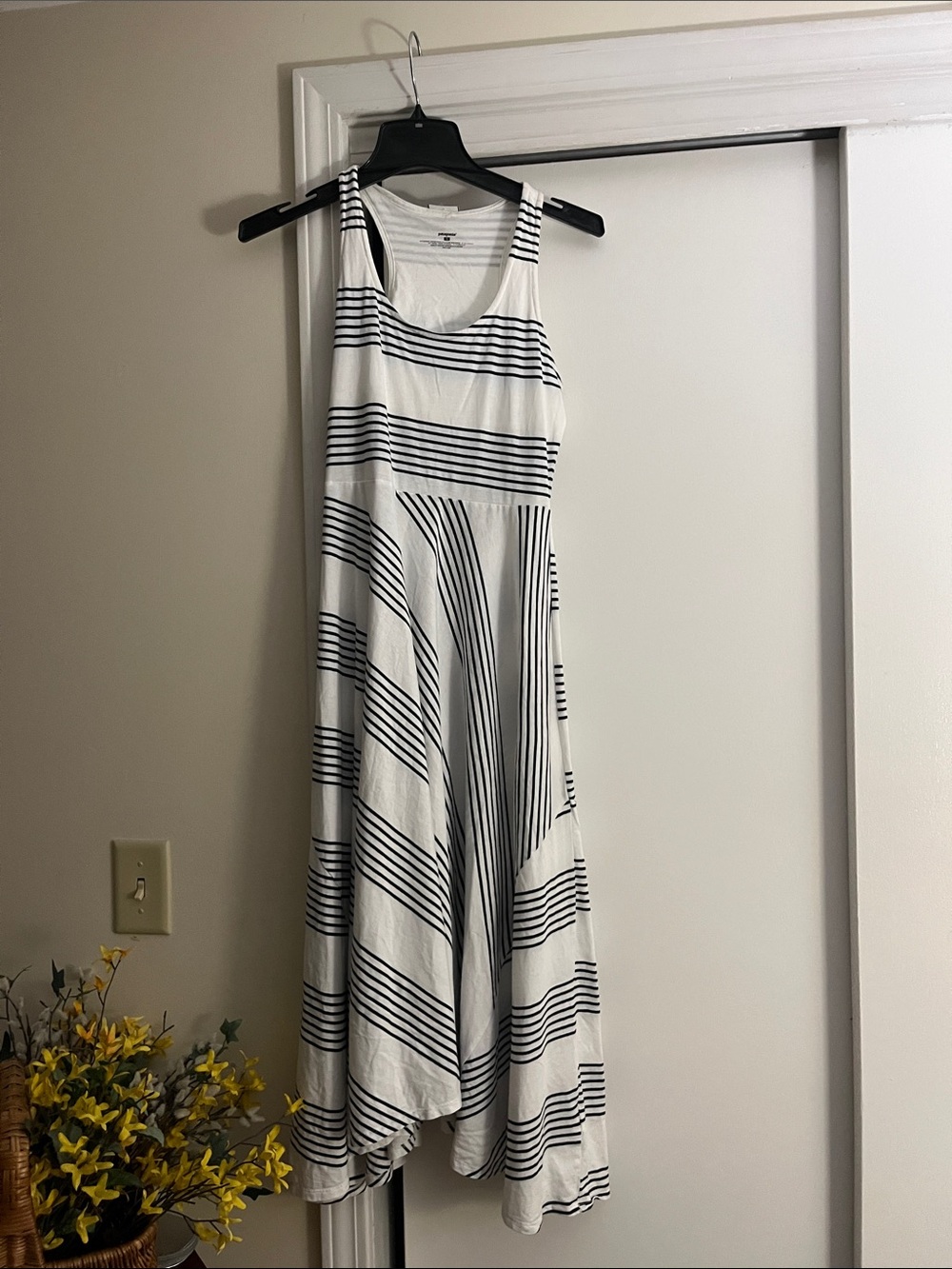 Patagonia White and Black Striped Sleeveless Midi Dress